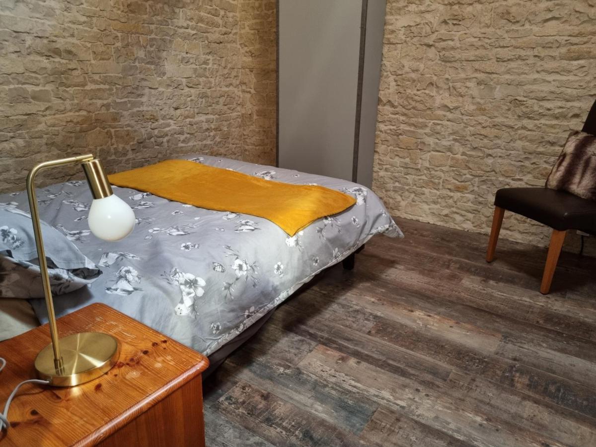 Mairé-l'Eveseault Le Verger Des Noyer Relaxing Getaway With Private Pool מראה חיצוני תמונה
